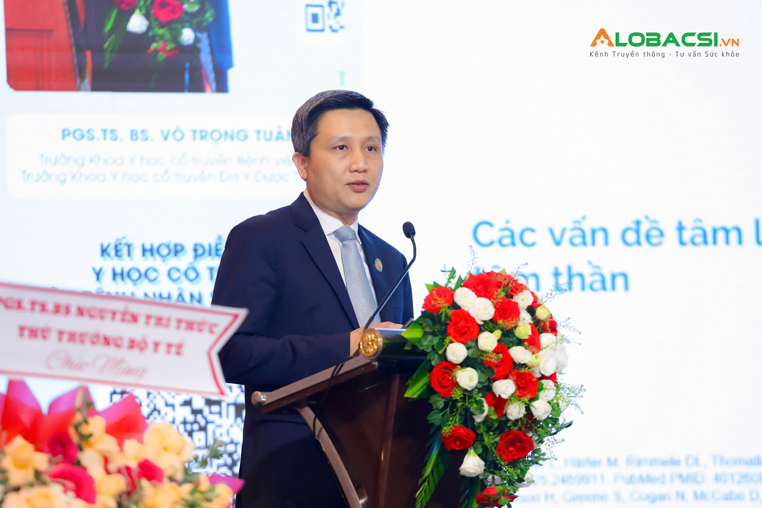 Theo PGS.TS.BS Võ Trọng Tuân, y học cổ truyền không thay thế y học hiện đại mà được tích hợp như một mảnh ghép quan trọng, gi